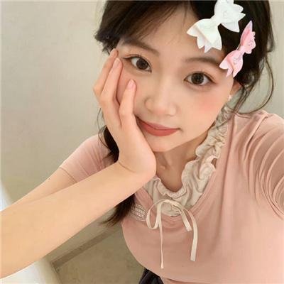 姹紫嫣红碧绿波